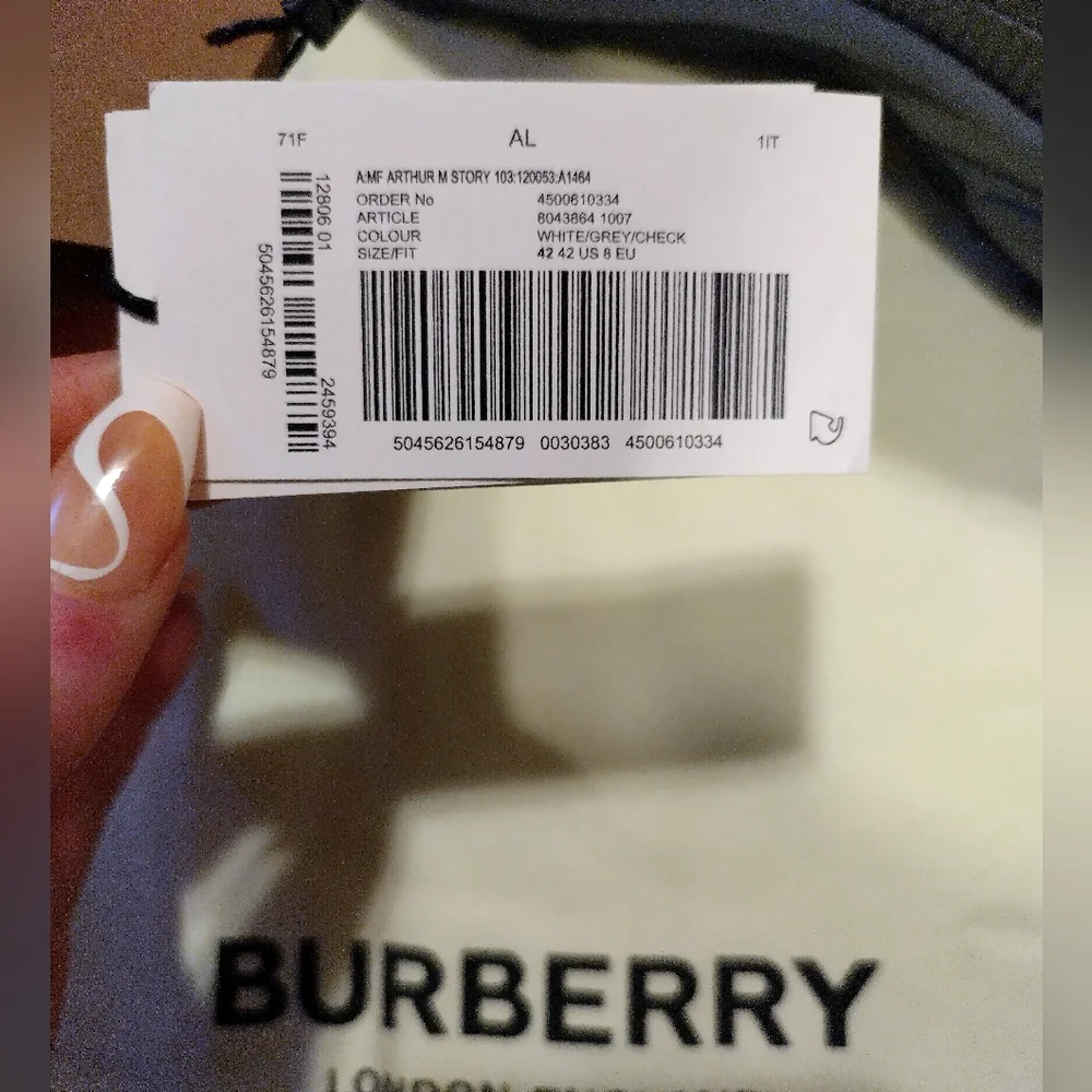 Burberry Arthur M Story Trainers - Picture 13 of 16